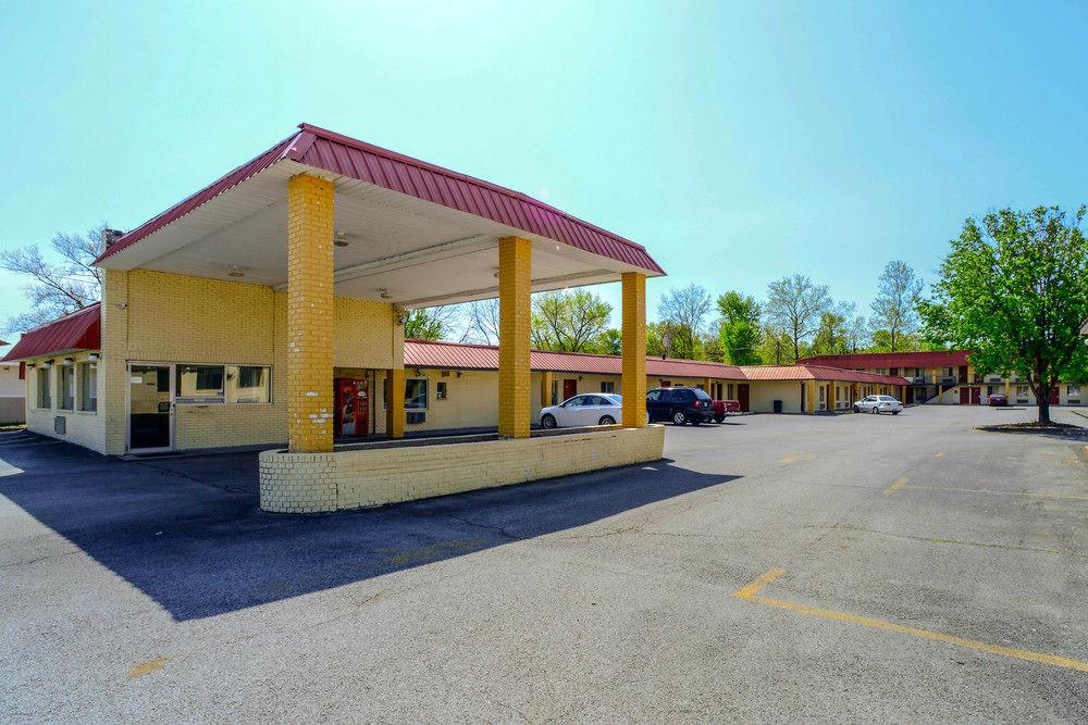 Econo Lodge Inn & Suites Carbondale Luaran gambar