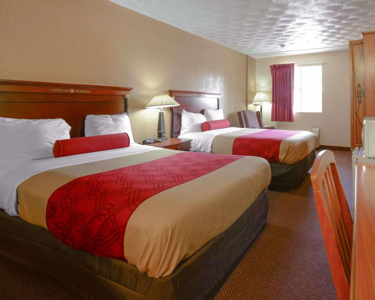 Econo Lodge Inn & Suites Carbondale Luaran gambar