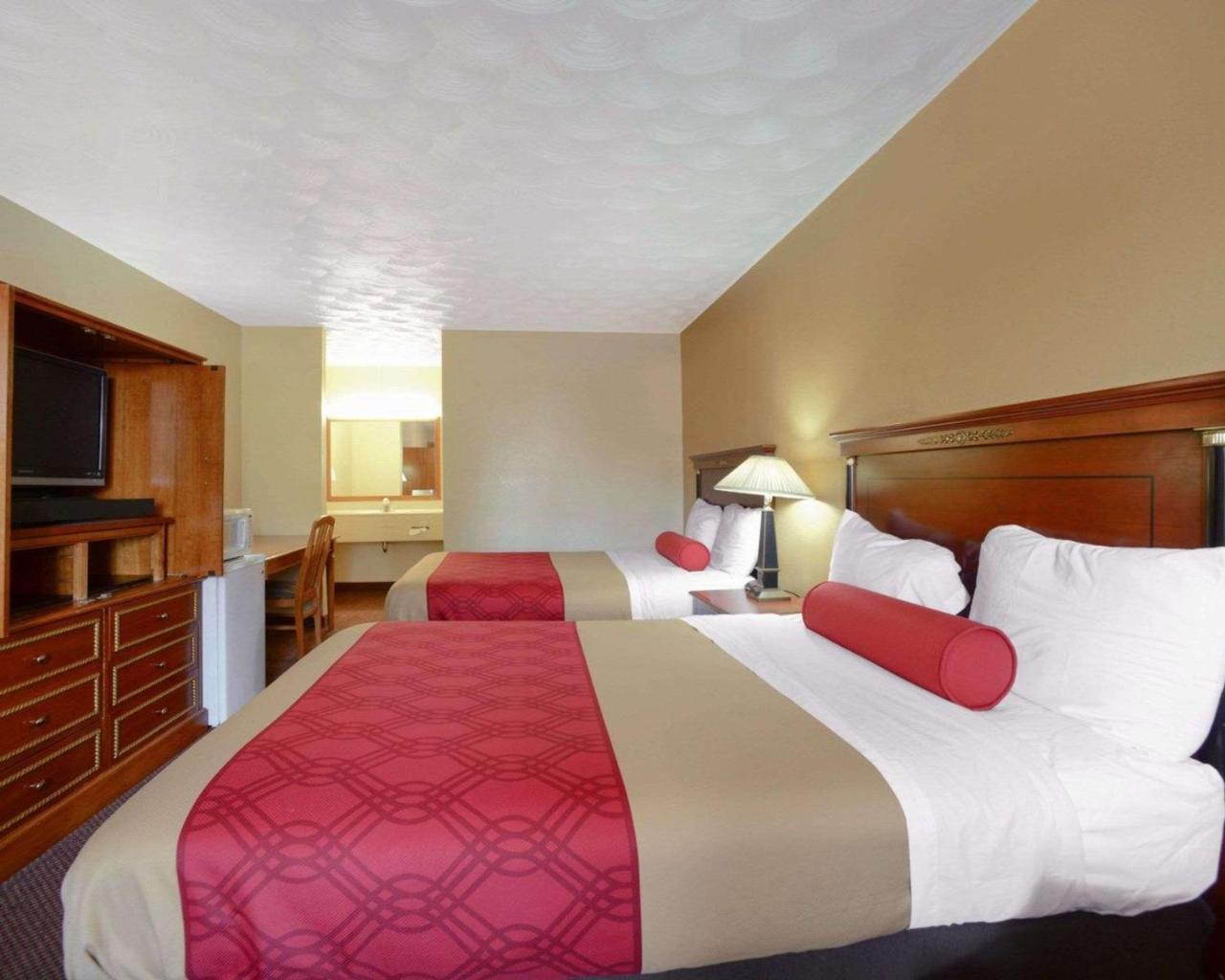 Econo Lodge Inn & Suites Carbondale Luaran gambar