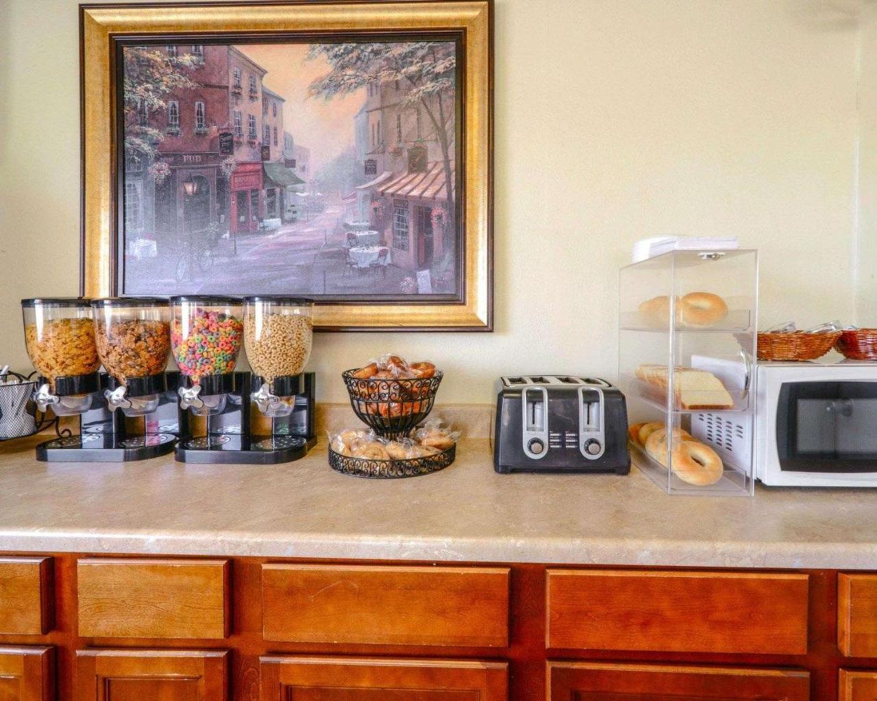 Econo Lodge Inn & Suites Carbondale Luaran gambar